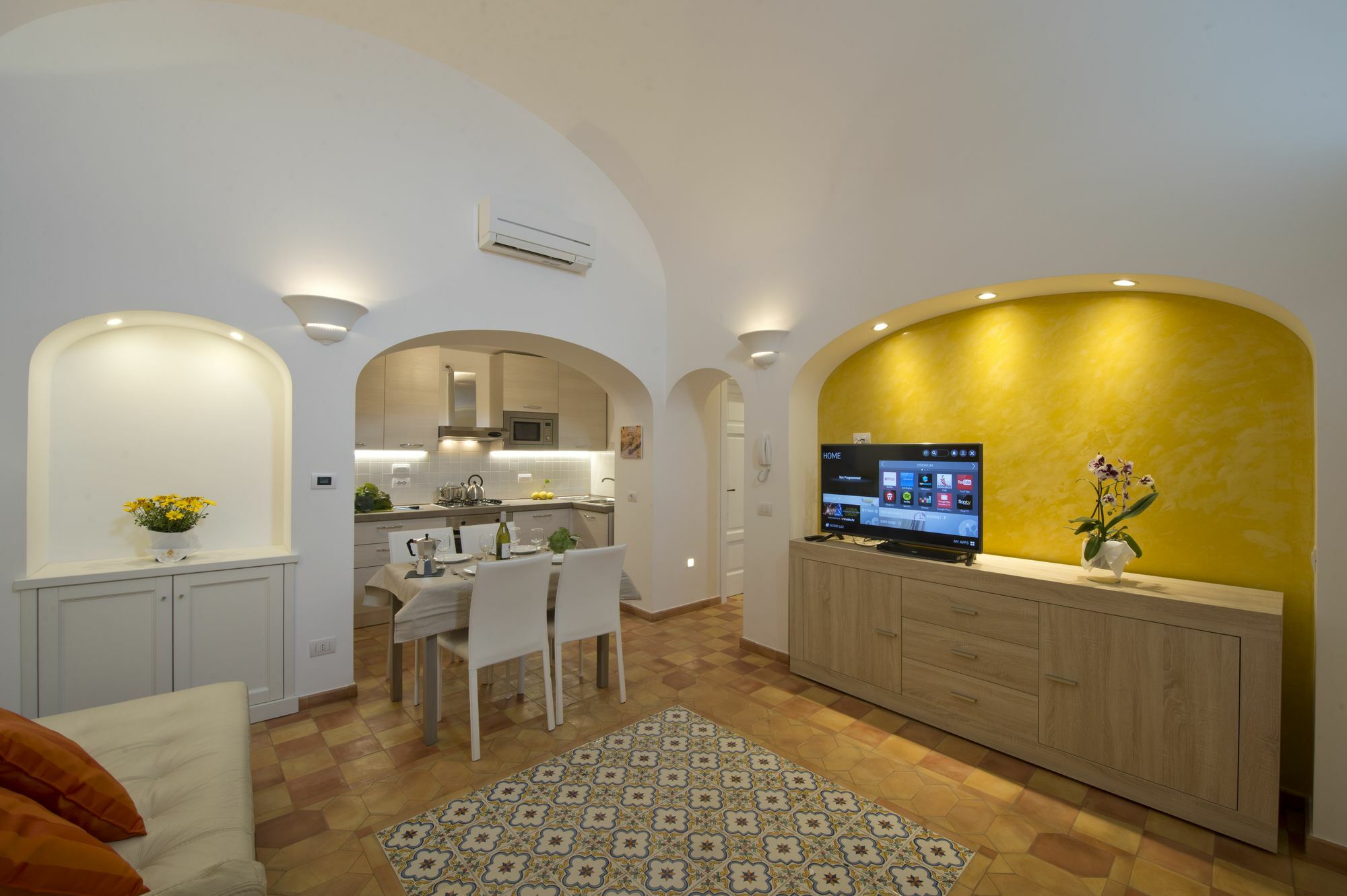 Golden Vaults Праяно Екстериор снимка